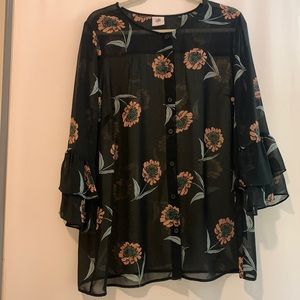 Brand: Cabi Size: Large Color: Black Floral Print